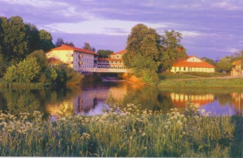 Hotel Weserschloesschen Nienburg  Buitenkant foto